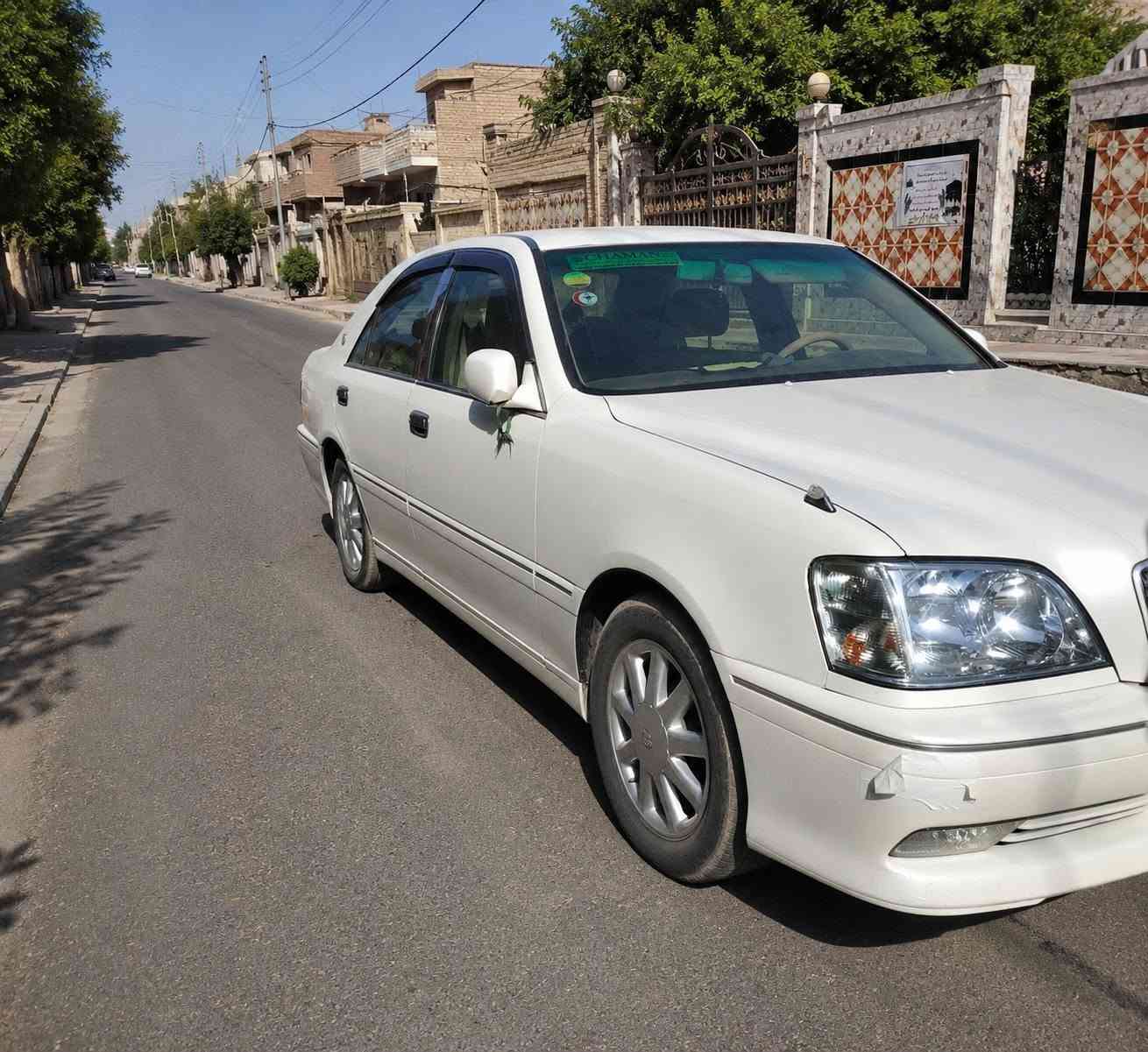 البيع ملكه موديل 2000 رقم بغداد كمرك مدفوع  محرك ديفور الكبير كرستال 4دكم مكفوله السعر 97 وبيه مجال قليل الاستفسار على الرقم *********** مكاني حله اني غير متواجد على الفيس
