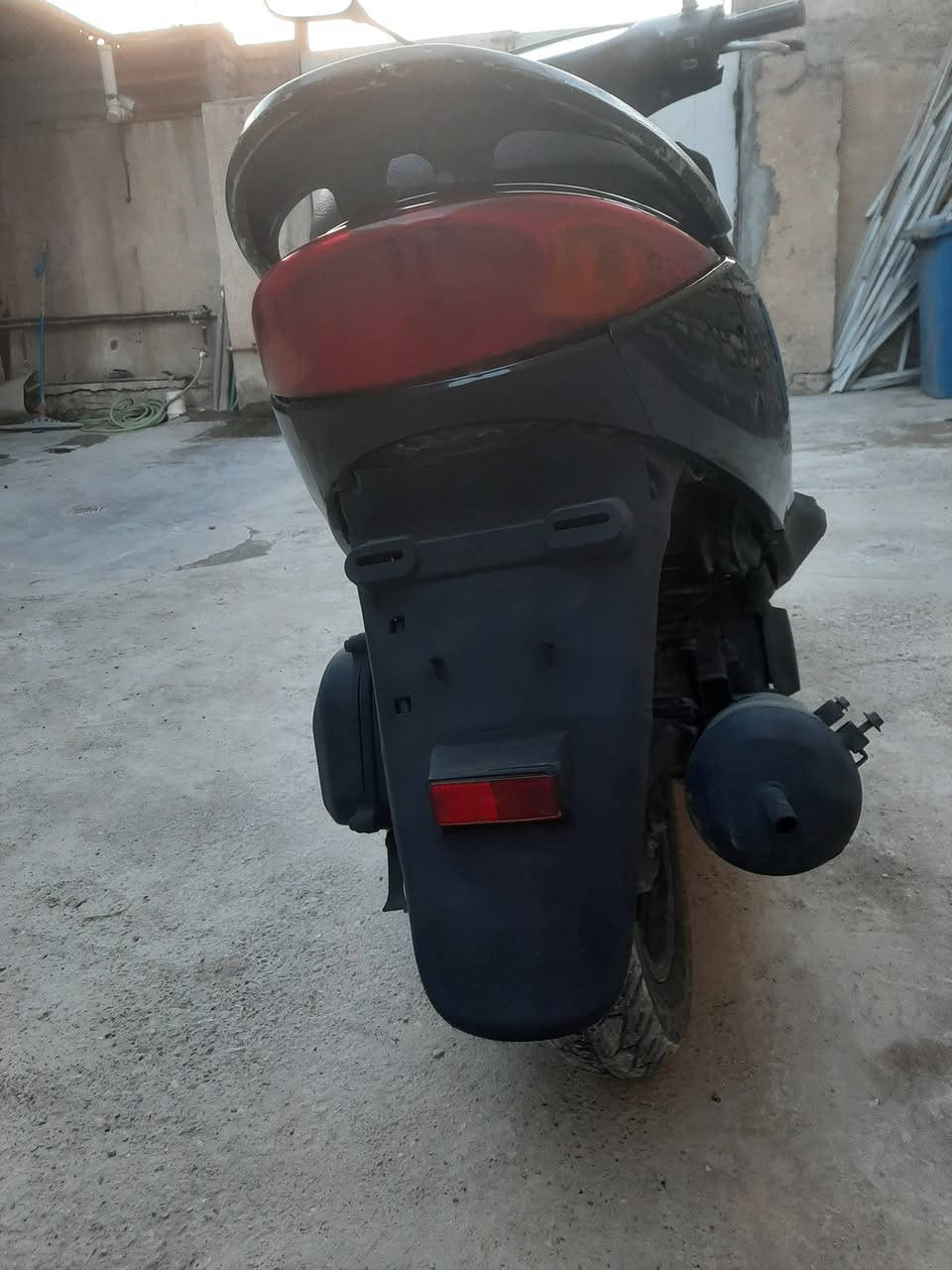 دراجه بريز للبيع كامله مكاني بغداد الرشاد سعرها 450 وبيها مجال قليل الاتصال ***********
