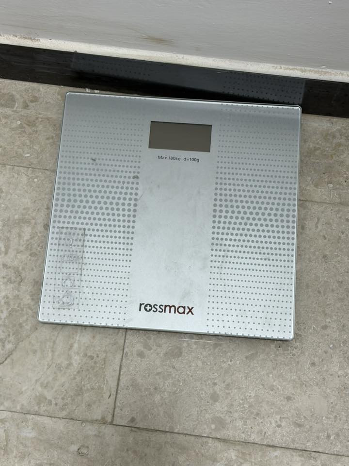 للبيع
بسعر مناسب جداً جدا 

واتساب : ***********

الاجهزة و الادوات غير مستعملة نهائيا
