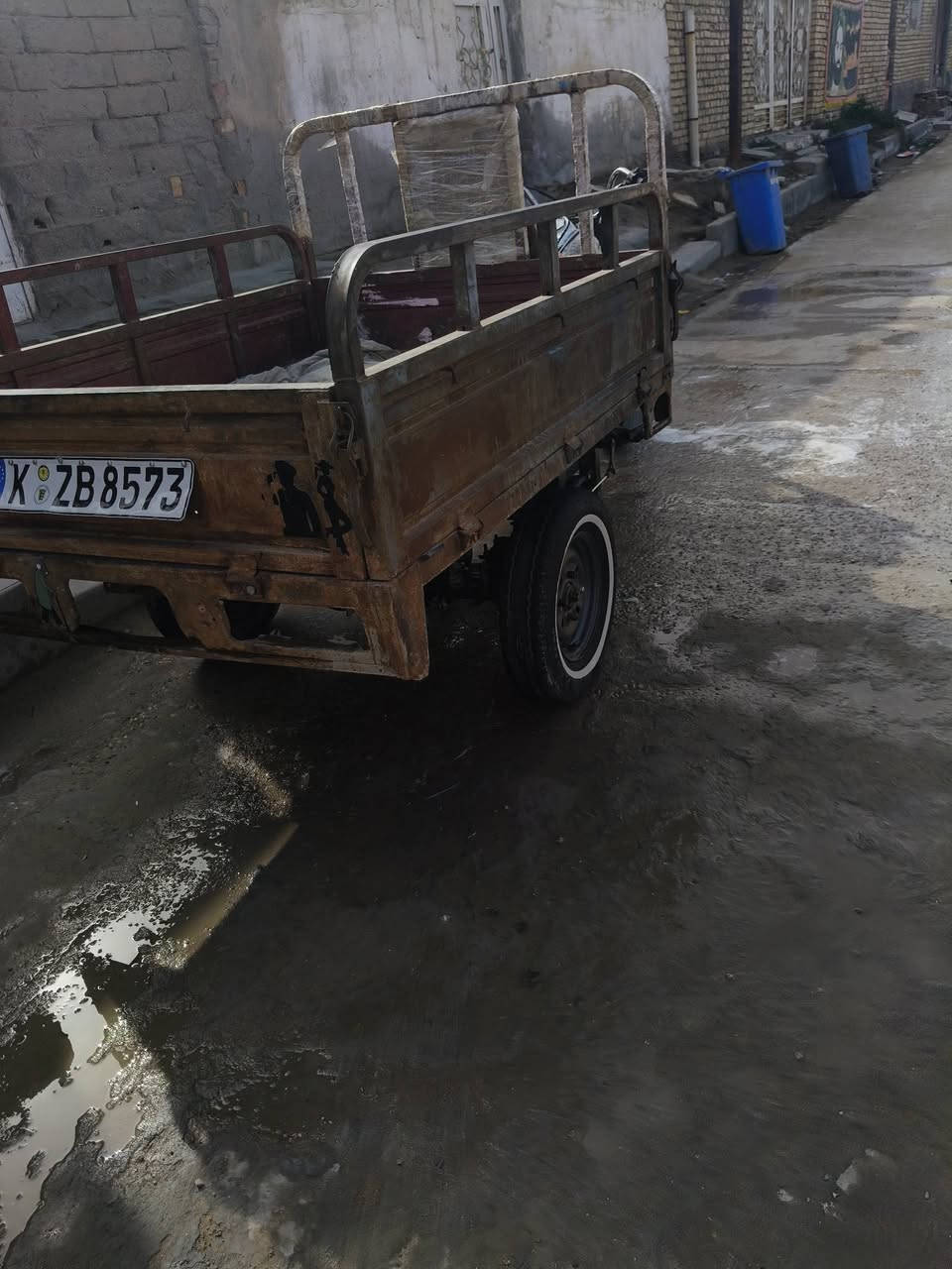 سلام عليكم ستوته موديل 21اوراق اصولي جدد مكينه مفتوحه ولفات بس جديده هيه اكسن جديد كبس شاصي
توني صبغته حرار عوزه ملاحضات بسيطه ستوته كامله سعره 1600مكاني ناصريه مركز وهذه رقمي ***********وخادم
