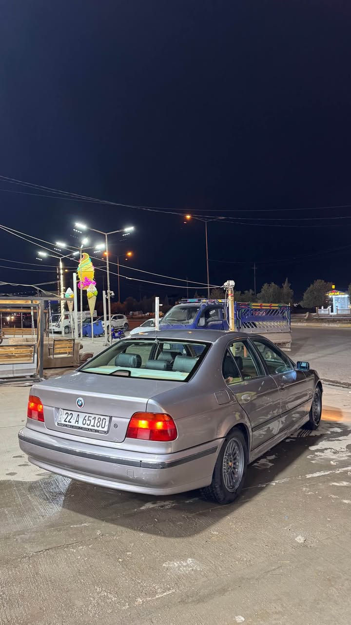 بي ام صقر 528 1996
ابيع عام صبغ
داخل بيجي
كير مكينة كهربائيات كلها بشرط
ادامة كاملة مابيها مصرف ربع دينار 
رقم اربيل اصولي
هزه سنوية رقم جديد
مكانها اربيل
سعرها 90 ورقة وبيها مجال بسيط للشراي

0772 355 1751

Bmw saqr 1996 528
Ba 3am dafroshm bas 3am nia
Ger makina karbayat hamo ba shart 
La hawler 
S3re 90 w majal kamek haya

0772 355 1751 أربيل, العراق
