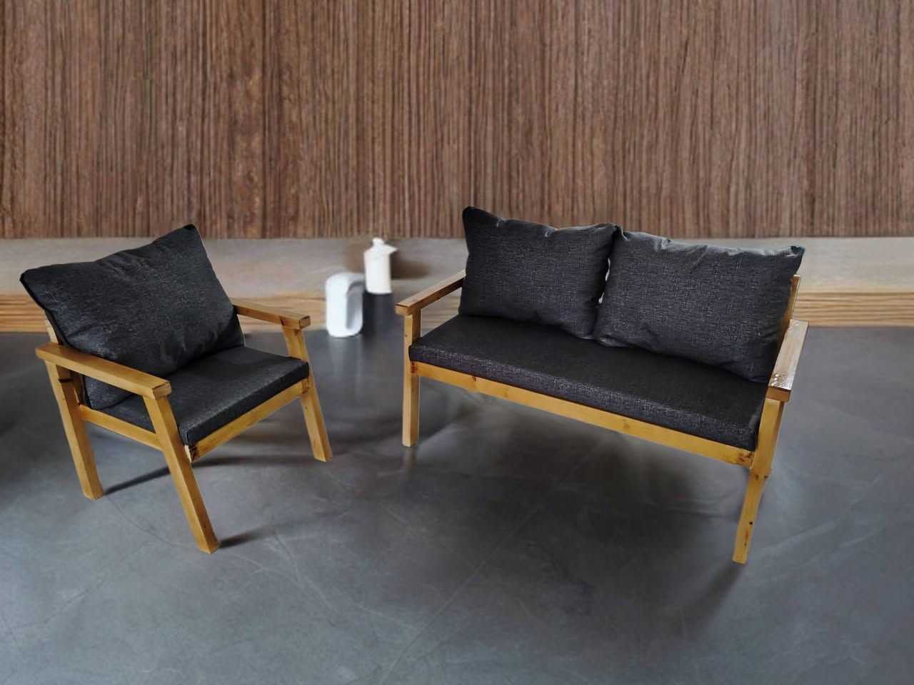 جلسة خارجية 3مقاعد  ب 100 الف جديد غير مستخدم/***********
