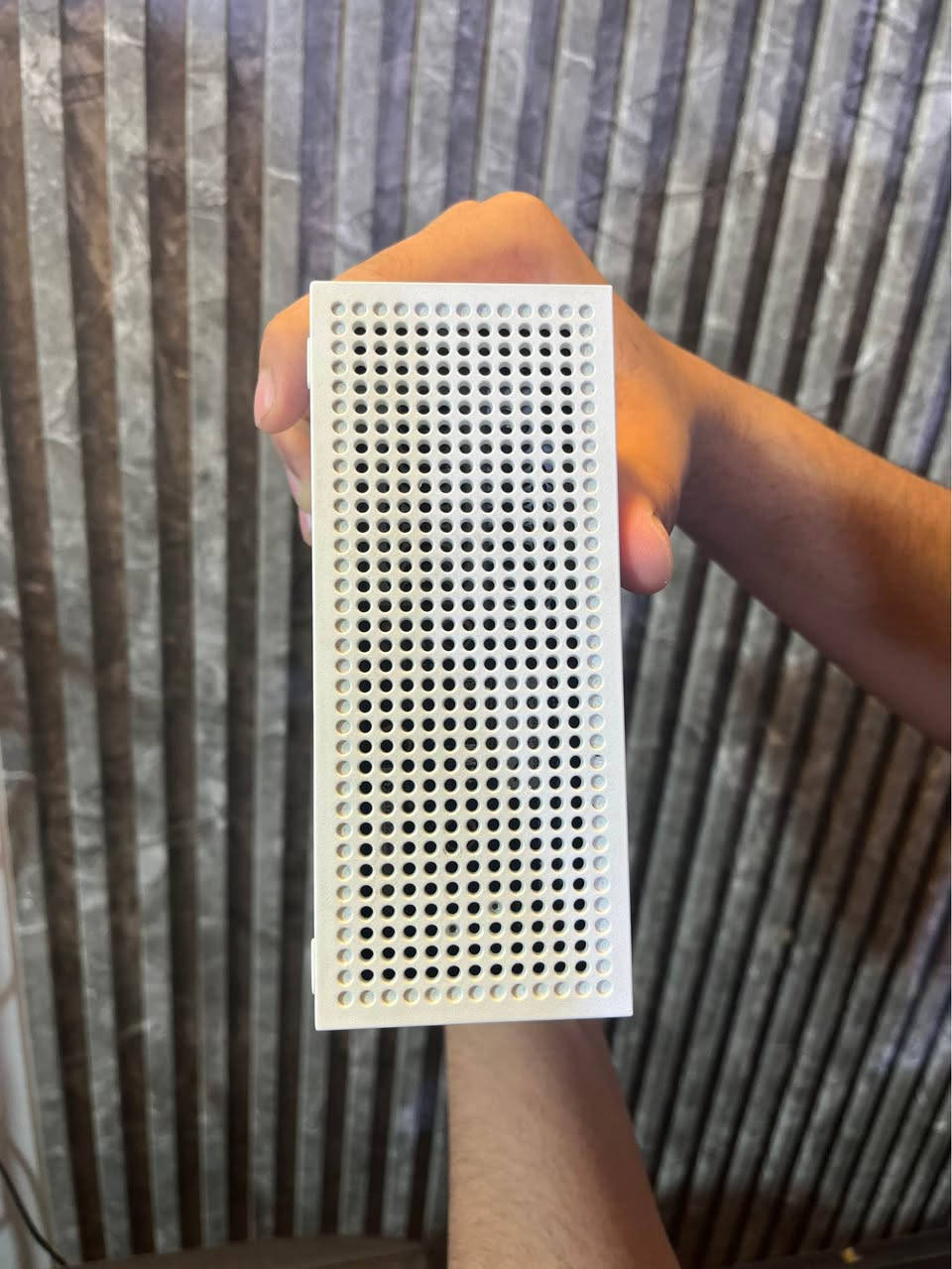 السلام عليكم اكس بوكس سيريس اس مستخدم للبيع الجهاز نظيف إصدار 2022 مستخدم سنة ونص 
الكارتون وملحقاته كلها كامله مكاني الناصرية للتواصل *********** ناصرية, ذي قار
