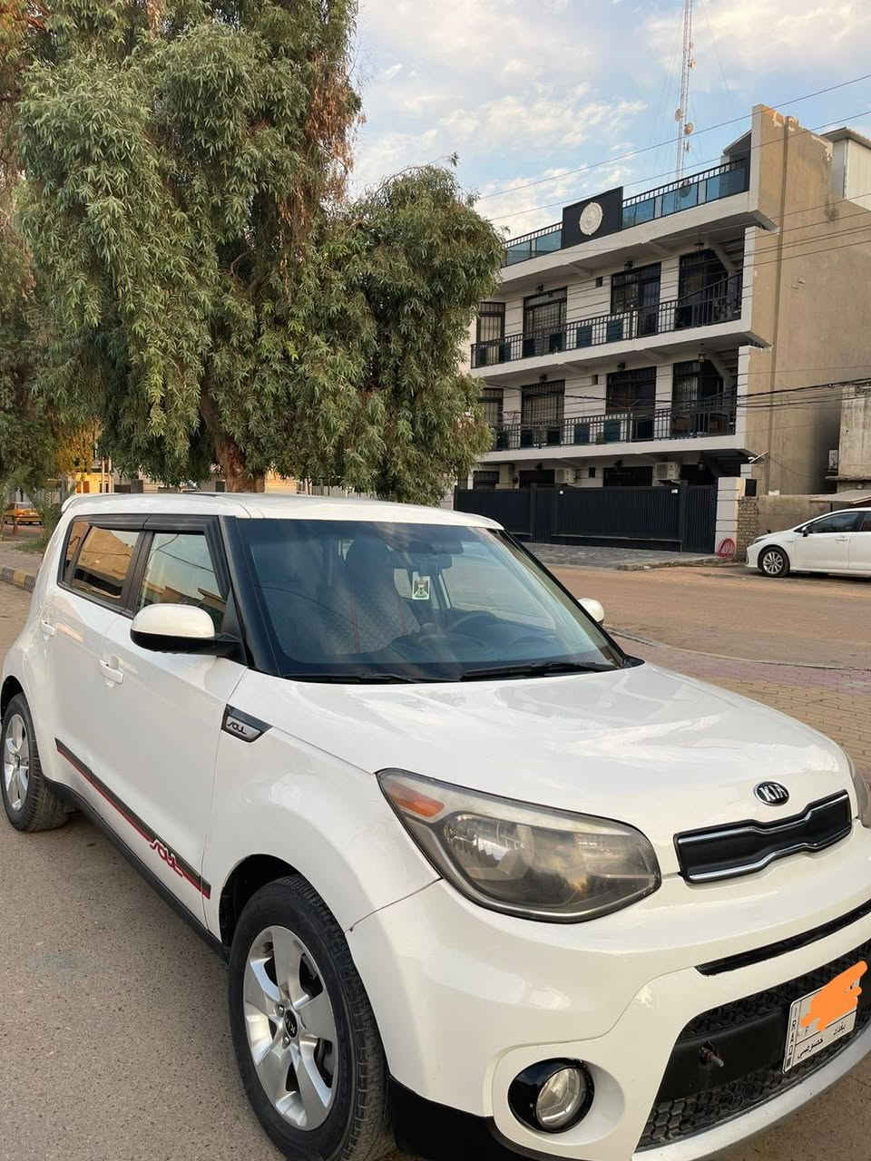 بسم الله
السلام عليكم
كيا صول 2017
 محرك 1600 GDi ماشيه 66
ثلاث انضمة قيادة
سبورت تحكم ستيرن نضام محاكي مثبت سرعة كامرات امامي خلفي السونار مرفق بالصور مكاني بغداد الكرادة السعر 110 وبيها مجال


**إذا كنت صاحب هذا الإعلان وتريد حذفه لأي سبب، رجاءا أرسل رسالة إلى الدعم الفني**