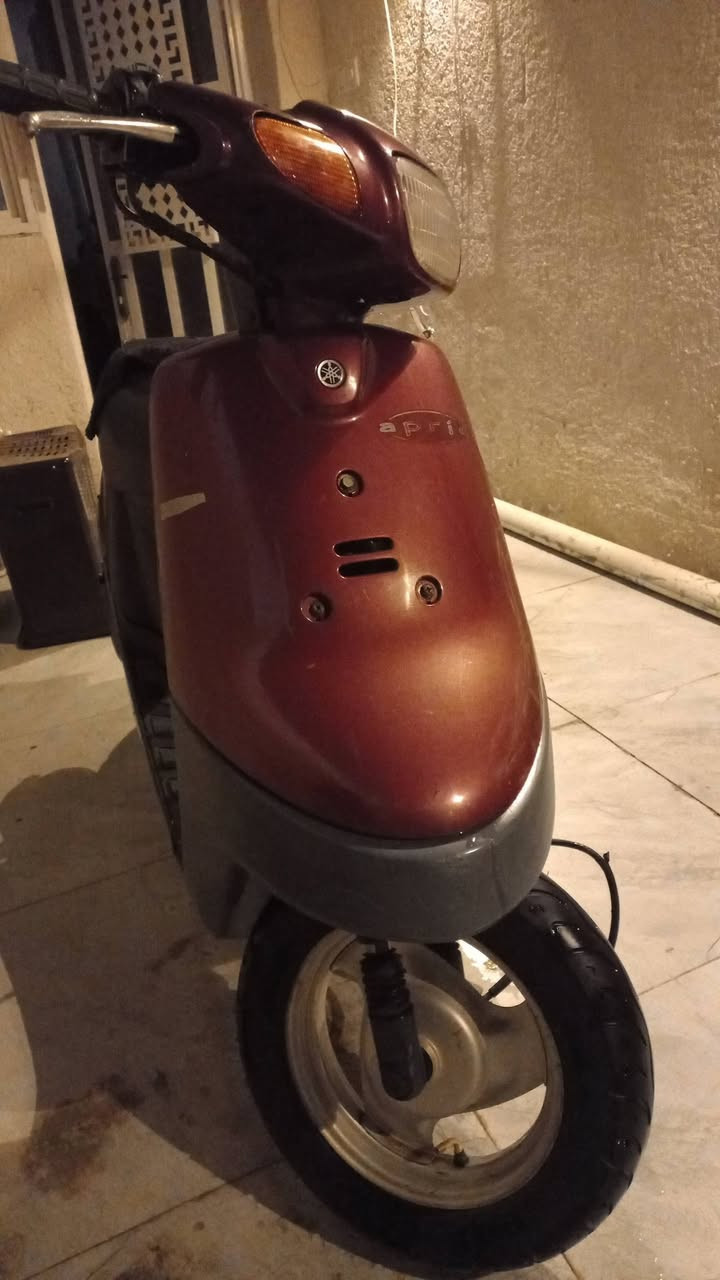 السلام عليكم دراجة بطه جاي امشي بيه فجئه طفت بعد ماشتغلت ماعرف بيهن اني قم بل يرض الله ***********
