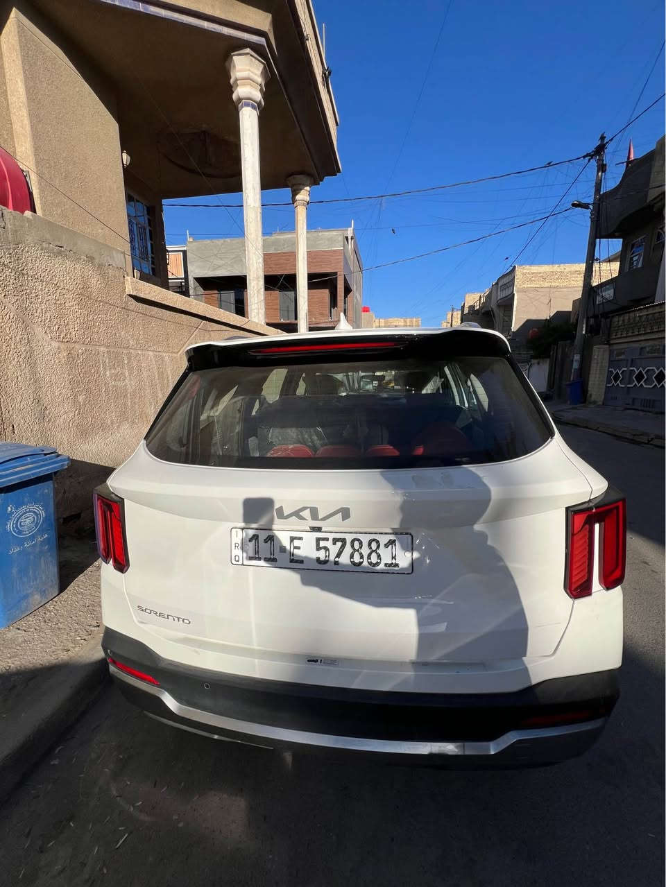 السلام عليكم 
Kia Sorento 2024
وارد خليجي ضمان شركة الدوليه
صارت عندي بالعراق ضربه بخشم البنيد بسيطه موضحهة  بالصور فقط الباقي مكفوله كفاله
الموصفات
V6

كشنات كهرباء
لايت لد
گير ماوس
7 راكب 
3 قطع تبريد
جنطه كهرباء شفط
تشغيل على بعد
بردات خلفيه
شاحن لا سلكي 
تحكامت ستيرن
تدفئه بالستيرن
مود درايڤ
سايد بريك دگمه
شفتات سترين
حساسات امامي خلفي 
كامره خلفيه دواره
السعر: 305 وبيها مجال بسيط 
*********** الفارس, صلاح الدين
