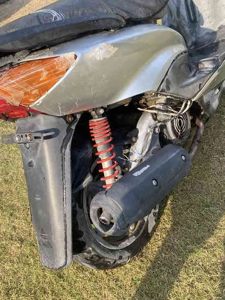 سلام عليكم دراجة سكنس نثية 
دراجة مرتبة على ايدي مال جناي مستعجل على بيعتها لأسباب خاصة شراي يدخل خاص او يتصل على هذه الرقم سعر 300 مكاني بغداد الشعلة ‭0776 393 9828‬
