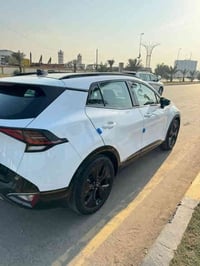 كيا سبورتج ٢٠٢٤  بلاك ادشن اربيل ماشيه ١٦ الف  مكفوله كفاله عامه من ال...