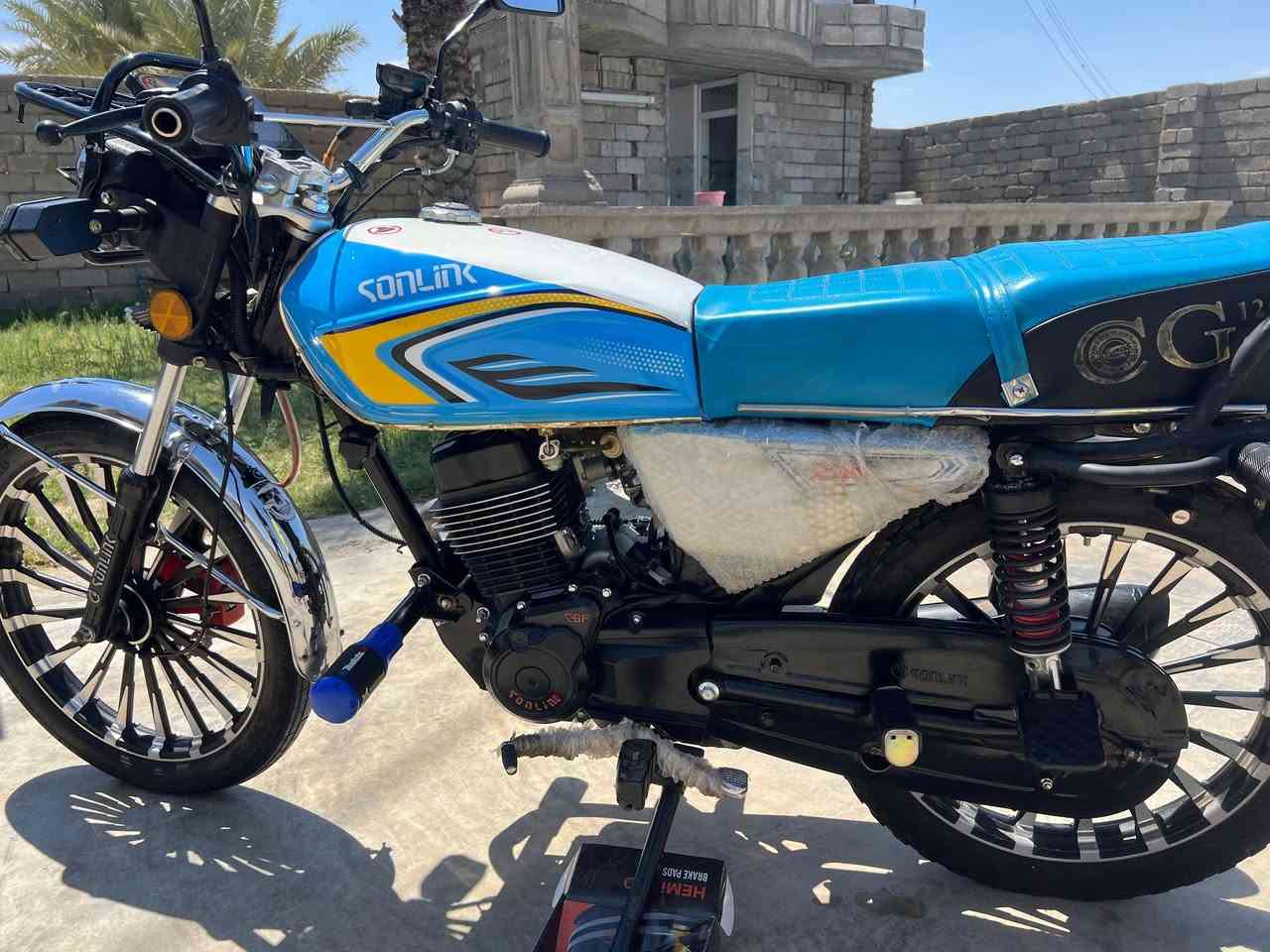 سيفان موديل٢٠٢٥ ضاغطة وزنجيل
محرك 200شرط
السعر850وبيه مجال قليل 
***********
