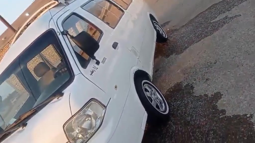 بعد وعود كاذبه عادت نشر ٢٠٠٦ صل نكليزي بسمي ستفسار ***********
