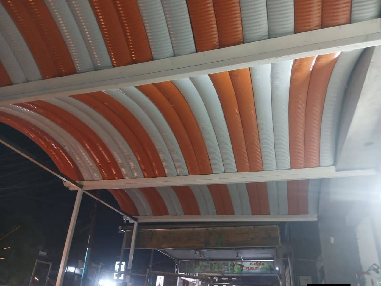 وداعا لحر الصيف 🥵🥵🌞🌞
 
وداعا لأمطار الشتاء 💦☔️🌧☃️
سعر المتر 23الف ،،،❤️❤️❤️
 تعلن ديكورات سروك حداد  للمظلات الحديثة 
عن استعدادها لعمل  للمظلات الحديثه
  (الكي اسبان)    
وتغطية الجملونات الحديديه 
 بحرفيه تامه تبهر ذوقكم وناضركم

هدفنا اللمسه الفنيه ودقة الإنجاز  بكفاءه و احترافيه
 
وبضمان 5سنوات   
اسعارنا تنافسية سعر المتر كرسته وعمل 25الف
مظلات الكي سبان ☔️
كما إننا مستعدون للمعمل بجميع دوائر الدوله(#مستشفيات #ومراكزها المختلفه)
نعمل  كافة المحافظات

تحت اشراف كادر هندسي وفني متخصص لأضهار مايروق لكم
 
تفاصيل
العمل للمواد التي يستخدمها شركة  للمظلات الحديثة 
اولآ_سمك الكيسبان 0/5
حيث يمتاز بكونه عازلآ للحراره من حيث أشعة الشمس
ثانيآ _ سمك الحديد(البوري ) 4انج 
 2 ملم مضغوط

سمك الساقيه 2ملم

حيث نعطي ضمانآ أثناء عملنا
من حيث القوه والأمان

  .... ما عليكم  سوى، الاتصال 
***********☎️
