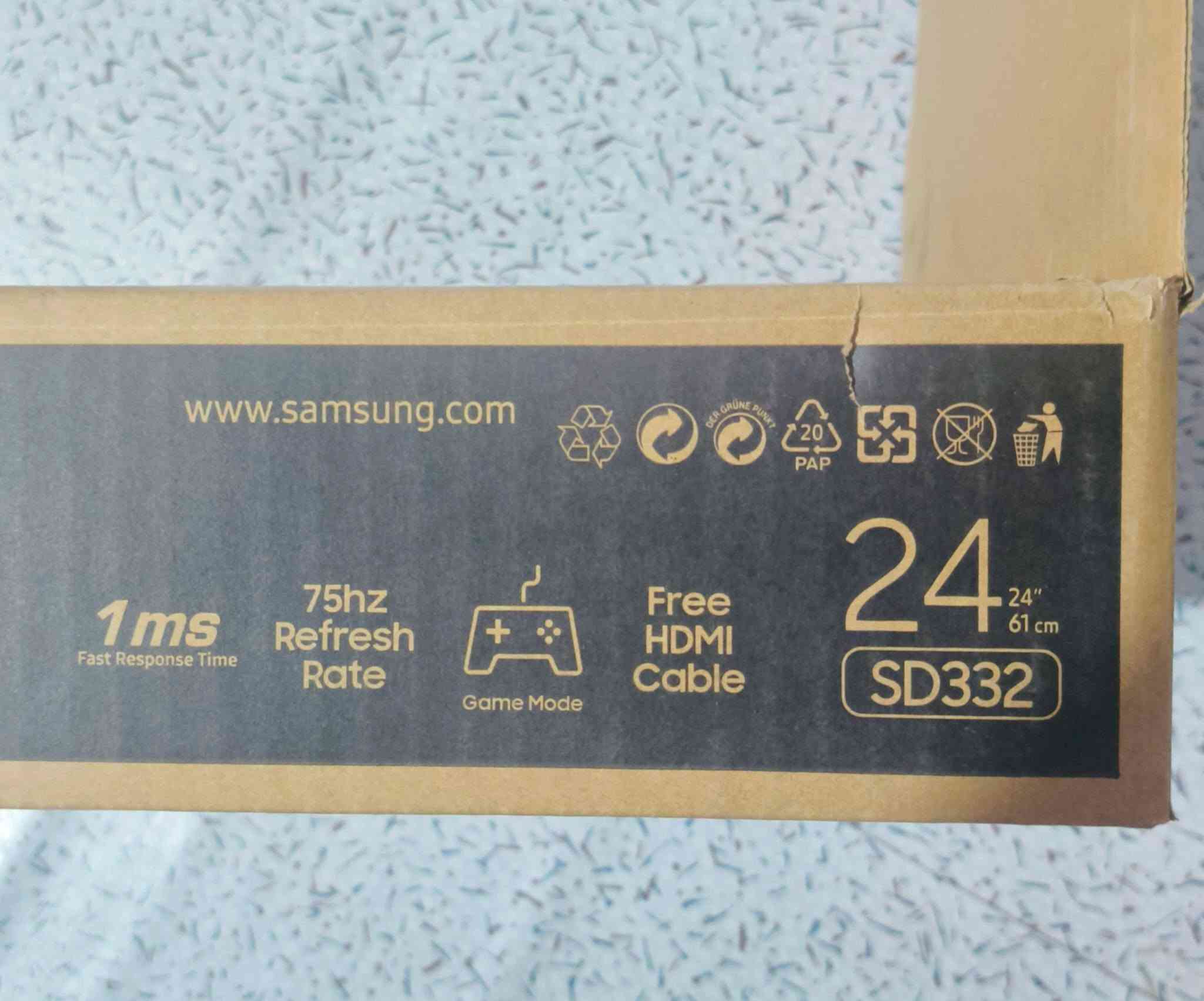 شاشة سامسونج 24 بوصة بدقة 1080p وتردد 75Hz ونظيفة جداً وبدون أي عيوب مع واير HDMI الأصلي والكارتون.
ب75 الف.
مكاني بصرة/هارثة وما عندي توصيل.


**إذا كنت صاحب هذا الإعلان وتريد حذفه لأي سبب، رجاءا أرسل رسالة إلى الدعم الفني**