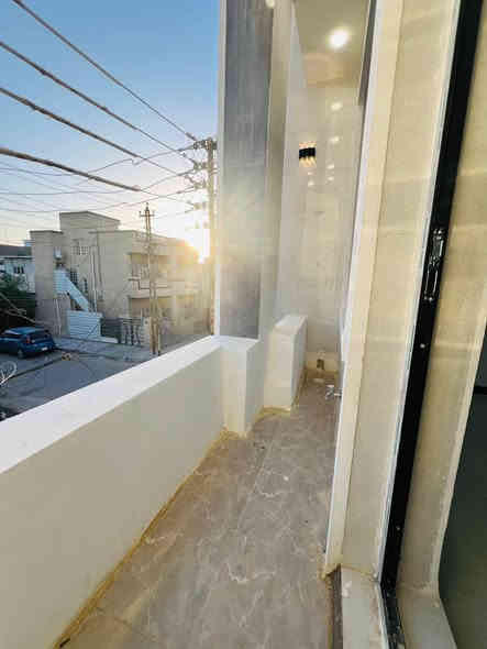 السلام عليكم يوجد مشتمل للبيع مساحة ٦٠متر واجهة ٤يحتوي علىَ ٢غرف نوم وصالة ومطبخ وخدمات بيت جديد موقع ممتاز منطقة الري مقابل حي شباب الاستفسار على هذا الرقم ***********
