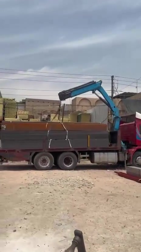 تعلن جملة حديد السندي باد
عن وصول جميع انواع الحديد ومستلزمات الحدادة وباسعار مناسبه
موقعنا بغداد حي الجهاد مقابل جامع محمد رسول الله
هاتف ***********
