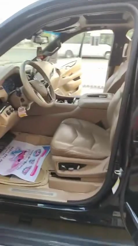 كديلاك سكاليد مناسبه جدا
‭0773 593 1991‬ 

موديل 2019( خـليـجـي ) وكاله منصور

فول مواصفات 8 سلندر فورويل 

الموديل 2019 .  اللوحة:دهوك

1-حجم المحرك 8 سلندر 6200. 

2-عداد المسافة 128 كيلو متر 

3-سقف بانوراما. 

4-زينون عالي ناصي آصل. 

5-جنطة كهرباء. 

6-بصمة ابواب وتشغيل عن بعد. 

7-خاصيه جعل المحرك 4 سلندر اقتصادي. 

8-كامرات ميحطيه 360 درجه. (٥)كامرات. 

9-اشاير مري.قابله للطيء. 

10-رادر جانبي مانع اجتياز+رادر امامي. 

11-سستم صوت متكامل. 

12-تدفئة+تبريد المقاعد. 

13-جكات جوبلس صعود ونزول. 

14-حساس امامي+خلفي. 

16-دوسات صعود جانبي كهرباء شفط.  

18-المقاعد الخلفي شفط كهرباء. Vip

19-كونترول تبريد خلفي منفصل. 

20-شاشات خلفيه. 

21-فور ويل درايف. ٤*٤. 

22-مقود كهرباء. 

23-الكراسي كهرباء. 

24-خزن ميموري لكرسي السايق. 

25-اوتو ستوب. 

26-هاند بريك بصمه. 

27-تحديد مسار. 

28-داتو شو شاشه ليزري.

29-تبريد مناخي. 

30-تحكم ستيرن جهتين.  

31- 36 سماعة

*وباقي الموصفات المعروفة 

مكفول عامه من بارد والفتح والتبديل

‭0773 593 1991‬
