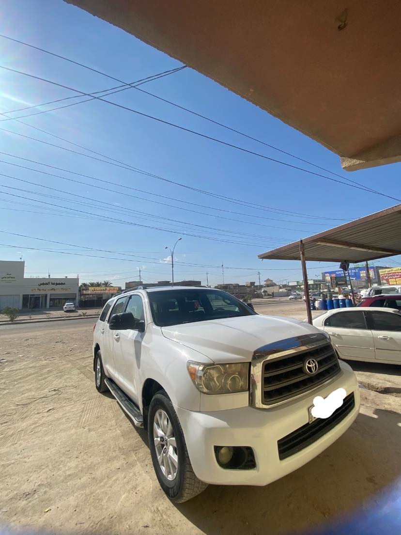 سيكويا 2009 بيها بس جاملغ عكس سايق ( لأيمن) طگ تاير وتعدل الجاملغ نفسه وانصبغ الباقي كفاله كير محرك حداديه بلكارتون مابيها نقص برغي شاشه جبيره فتحه حساسات أمامي خلفي جديده سياره وحلوه بلعافيه عل ياخذها 158 بيع فقط للأستفسار *********** الخاص متوقف اتصل ع خط او واتساب
