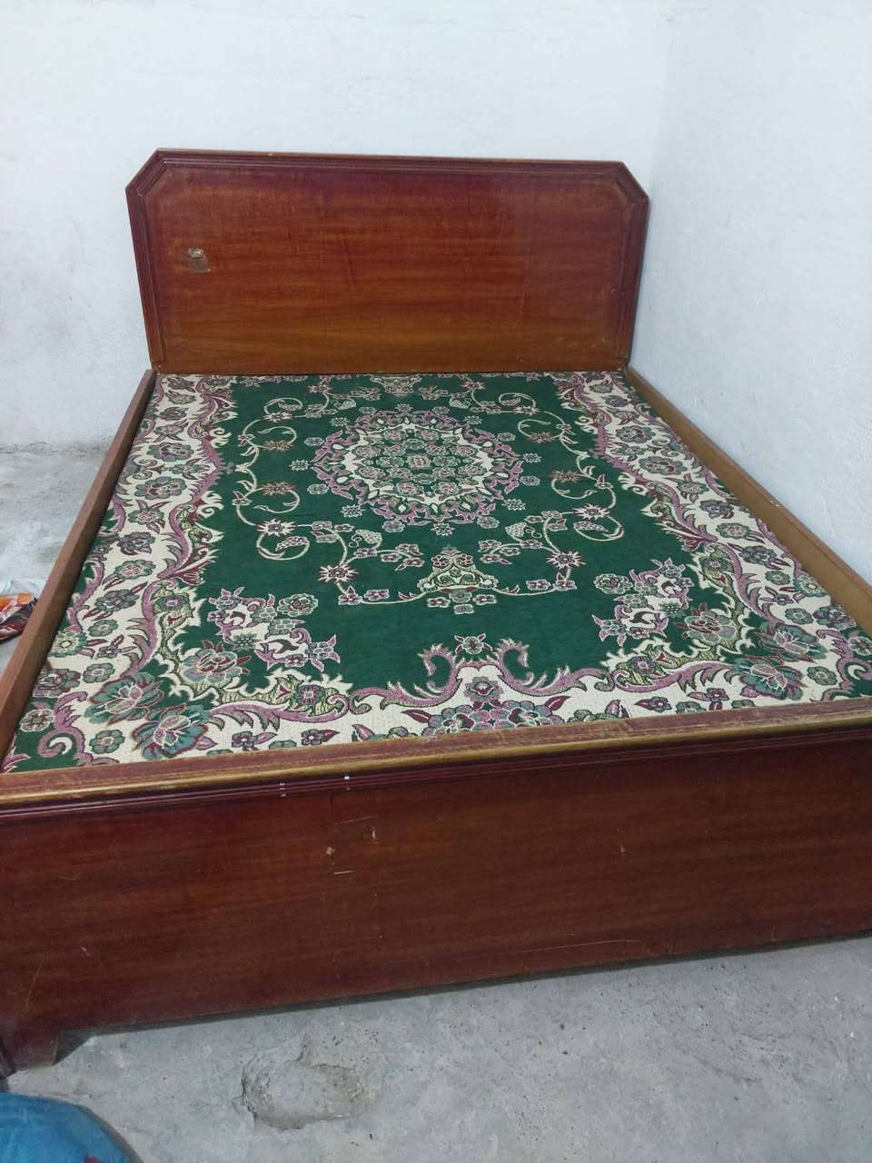 من رخصه الإدمن غراض للبيع مكان حي البساتين


**إذا كنت صاحب هذا الإعلان وتريد حذفه لأي سبب، رجاءا أرسل رسالة إلى الدعم الفني**