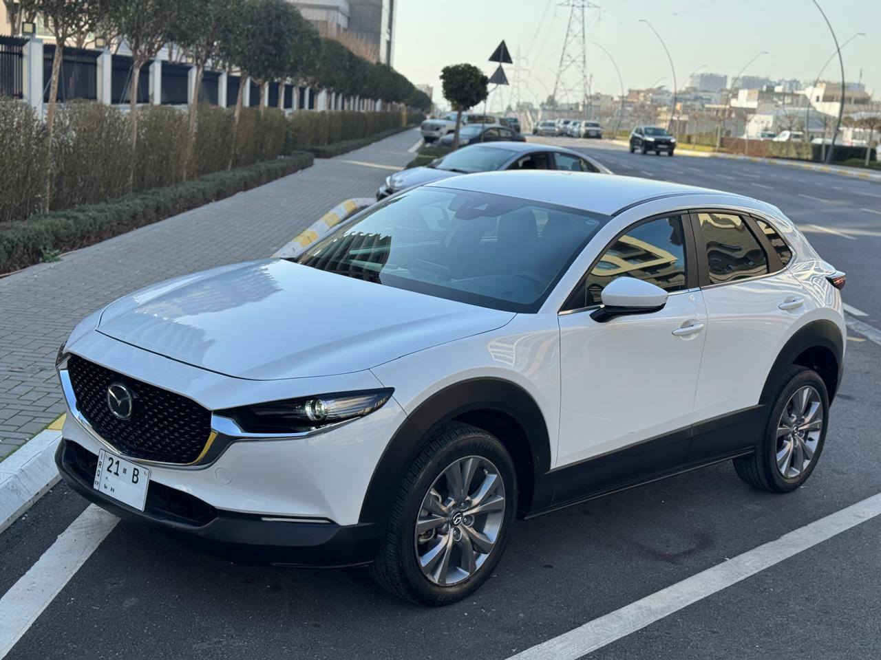 مازدا CX-30 2021  مواسەفات select sport
ڕاداری ٣٦٠  ئۆتۆ هۆڵد car play
تحدید سرعە کوشنی جلد بەسمە
فڵچەکانی ئۆتۆن 
لایتەکانی شەریکە زینۆن و ئۆتۆ
مەکینە ٢.٥ بێ تۆربۆی مەرغوب
تەنها ١ پارچەی بۆیاخە بێ ناو گرتن 
ئێرباگی نەتەقیوە و کەپسە 

سعر : لە کۆمێنت داوای بکە ڕاستەوخۆ بۆت دێت 🤖 

سەنەوی تا ٢٠٢٩ 
هەموو گیانی بە شەرتە 
ڕۆن و فلتەری گۆڕاوە کامل سێرفس کراوە 
126 هەزار  ڕۆشتوەە

ژمارەی خاوەنەکەی 
*********** 
***********
