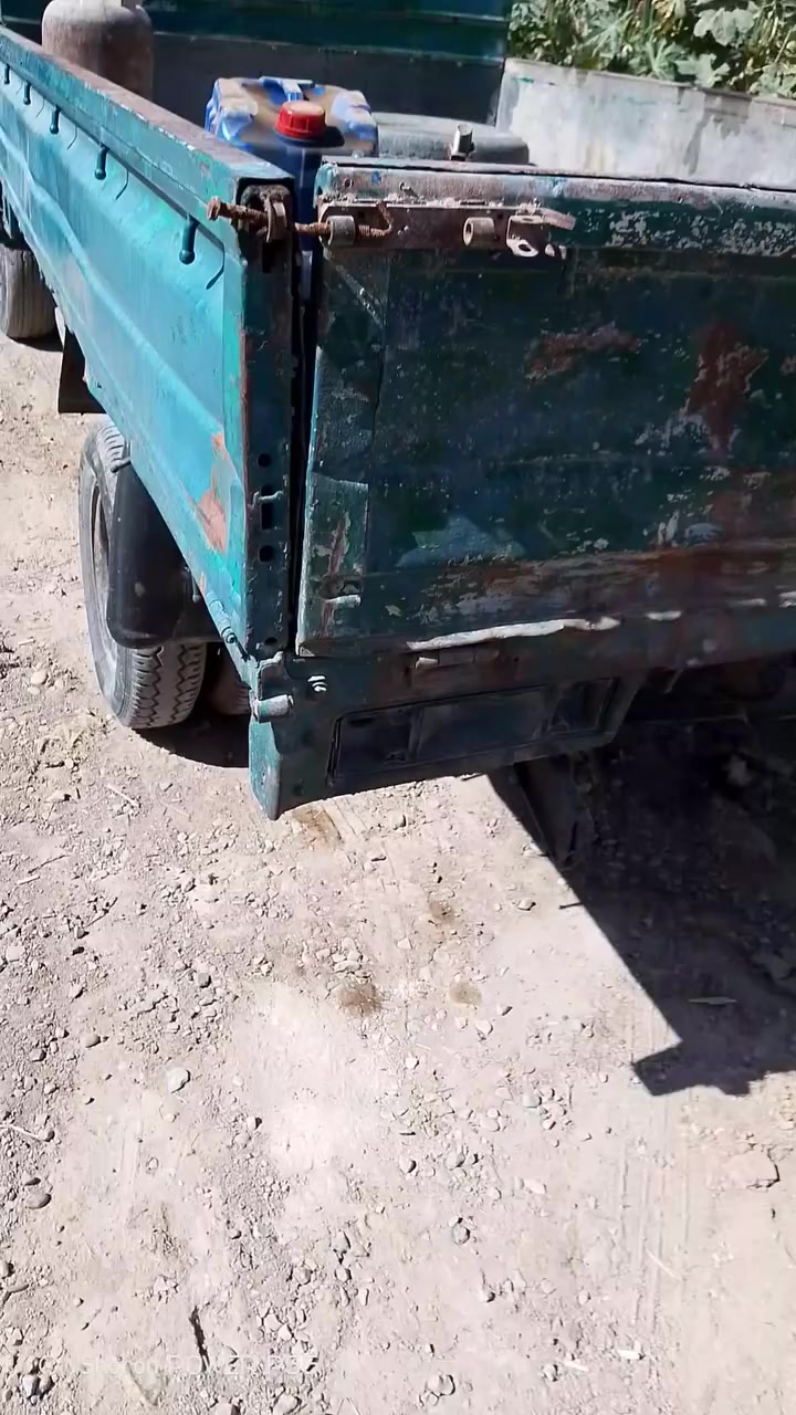 للبيع او مراوس كير محرك اكسل شاصي مكفول بس كشر تعبان مكان ديالى ***********
