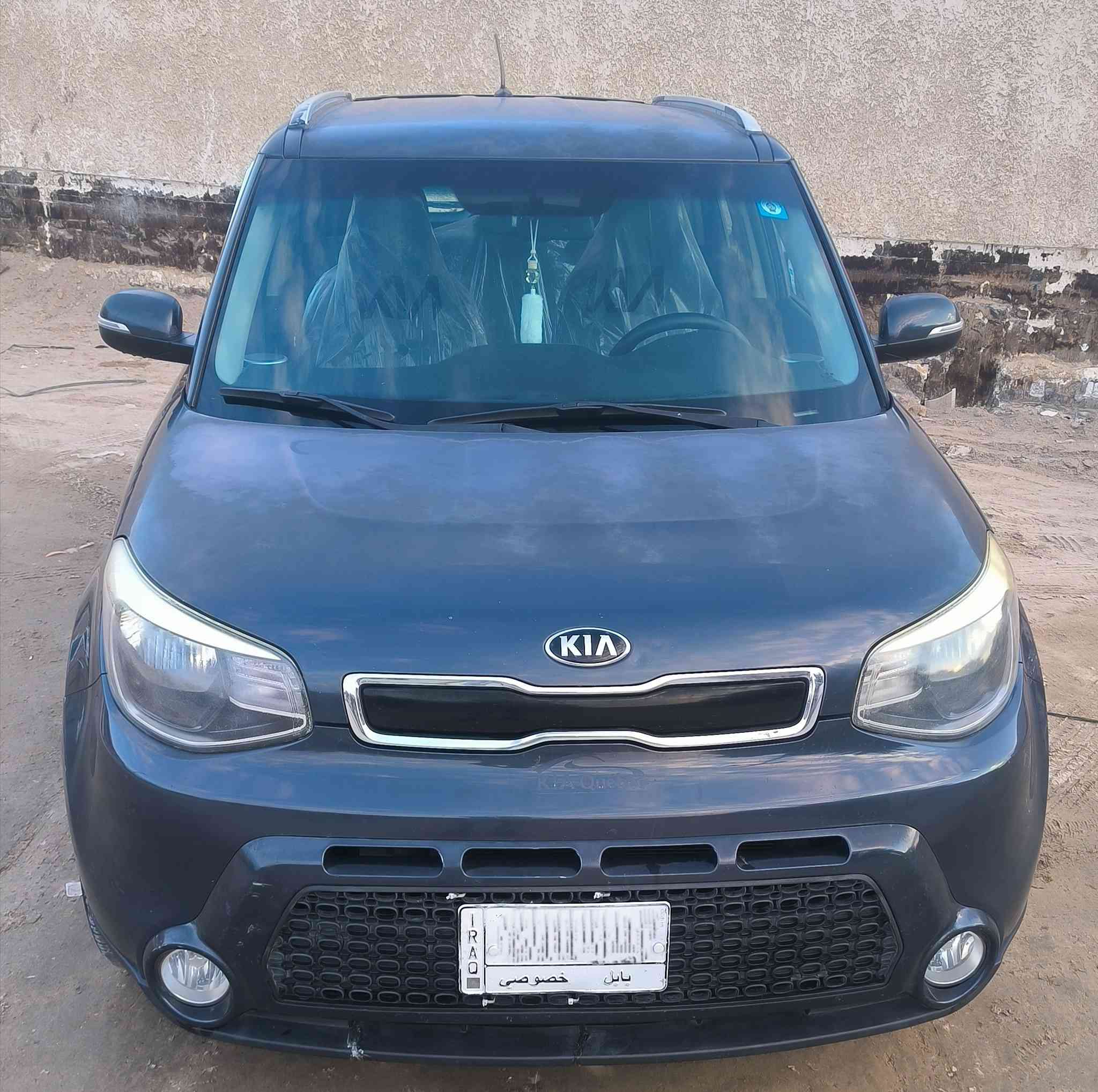 كيا صول موديل 2015  رقم بابل شرط التحويل محرك 2000 GDI بجم كبس على وضع شركة
تحكمات ستيرن + كاميرا خلفية  

حادثها طخة بالداير مال الجاملغ الخلفي (عكس سايق)

+ باب وجاملغ خلف السايق 

مأشر عليهن باللون الاحمر  (رقم الشاصي KNDJP3A58F7181442)

السعر 115$ 

***********

مكانها بابل - المسيب
