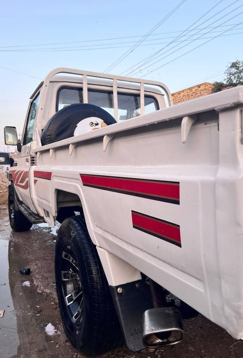 حوثيه شاص مديل 1988 رقم بغداد انكليزي بسمي مكفوله دفع رباعي المكان ميسان سعر 80 وبيها مجال مكينه ثري اف ولاتبخير لاتنقيص كهربائيات كله شغاله اتصال *********** $&***********
ترهم مراوس حسب القناعه سياره معمره
