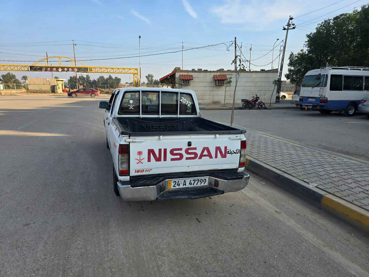 سلام عليكم 
نيسان موديل ٢٠١٢
رقم دهوك جديد 
بيها باب مبدل اصلي 
سياره جديده كلش 
جاهزه من كلشي 
السعر ١١٥
‏‪***********‬‏
