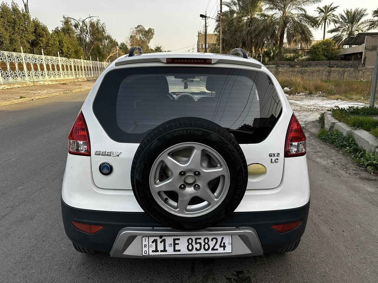 ***********
باندا كروز  2013  كير اوتو السعر 52 ورقة رقم بغداد مشروع وطني تحويل مباشر بيها صبغ مكانات طخات خفيفة كير مكينة حداديه تبريد كله جديد مكان بغداد الصليخ ال 600  للاستفسار هذة رقمي ***********
