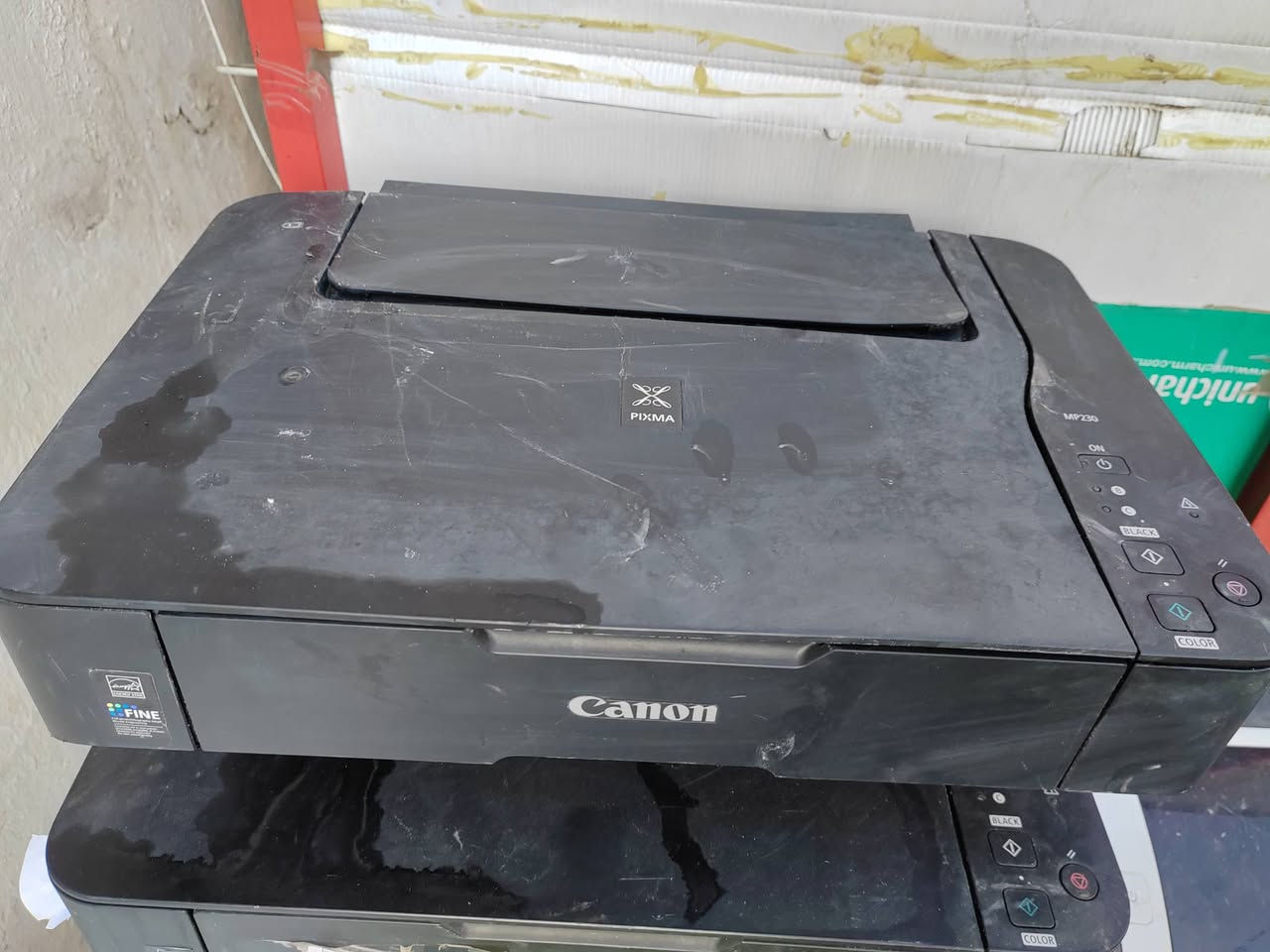 طابعات عدد ٤٥ طابعة.. ابيع فحم
Canon و hp و و انواع... سعر الوحدة ١٠ الاف سعر الشلع ب ٢٥٠ الف مكاني الكاظمية
***********
