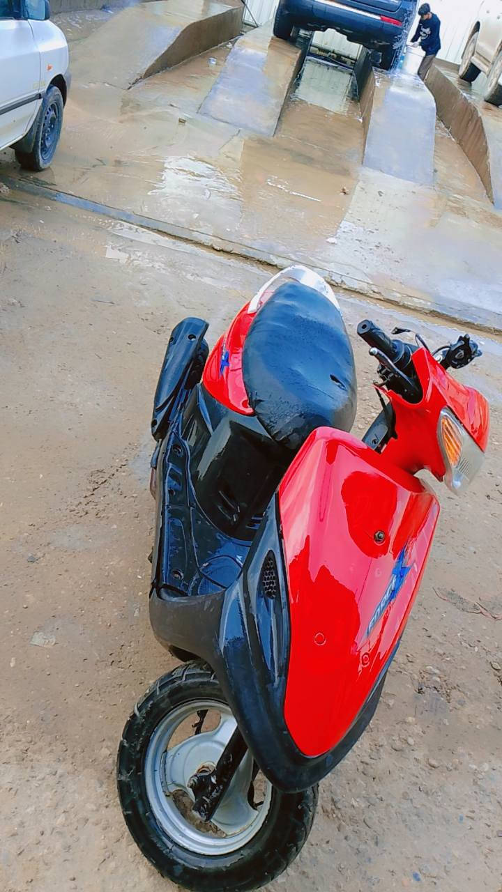 ماكس قجمه للبيع دراجه كفاله عامه مكينه حاويه شاده كلجات رياضي شلعه ومعدل تشك الكاع اشاير كامله تايرات زوج جدد العنوان بغداد تقاطع نهروان السعر 350وبيه مجال للطيبن الرقم ***********
