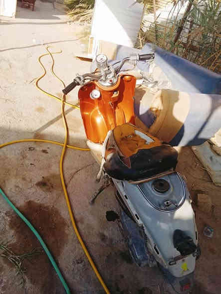 دراجة مصرية للبيع نضيفة و شغالة كلشي ما بيهة السعر 130 و بيهة مجال رثمي واتساب ***********
