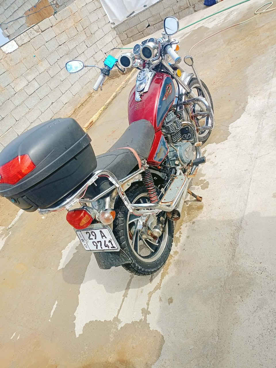 دراجه للبيع رقم صينيه الاستفسار على هذا الرقم 
***********
