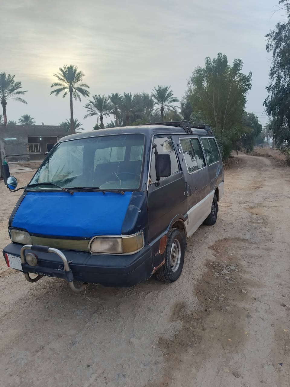 سلام عليكم سياره البيع وجهزه كبل اشغل موديل 94 سنويه صار 15 يوم صاقطه تريد وكاله تريد مدور مكان بابل سعر 35 وبيه مجال ***********
