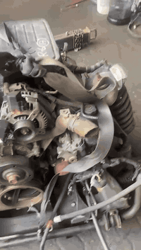 مجمع السيد لتفصيخ وصيانه السيارات الأمريكية جميع أعمال الصيانه والأدوات والأدوات والمستعمله بغداد نفق الشرطه شارع الكنيسة لتفاصيل اكثر يرجى الاتصال على الرقم  *********** السيد أبو أحمد
