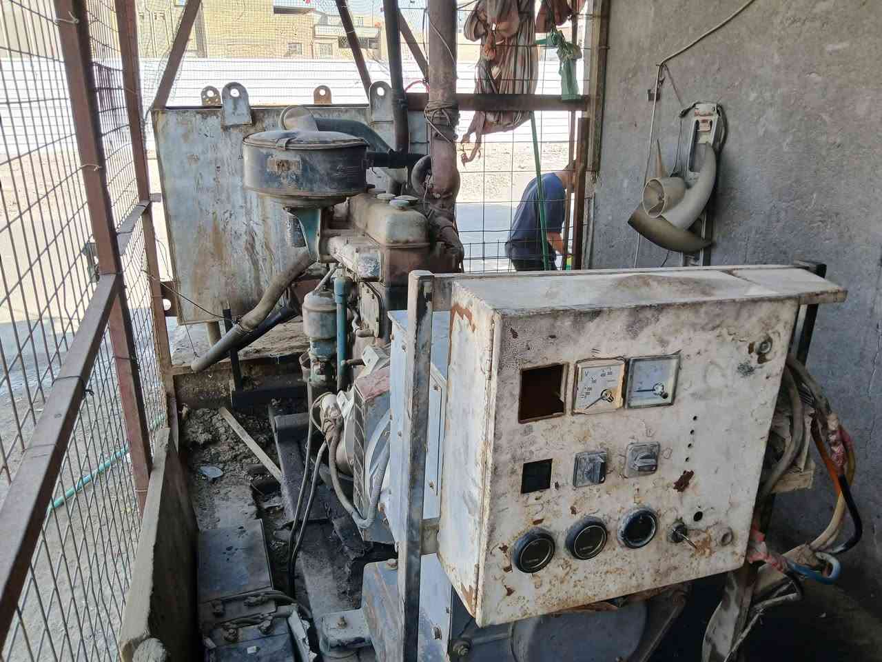 موقع مولده في الطويسه الحمل 300 سعر شده وعشره وبيها مجال***********
