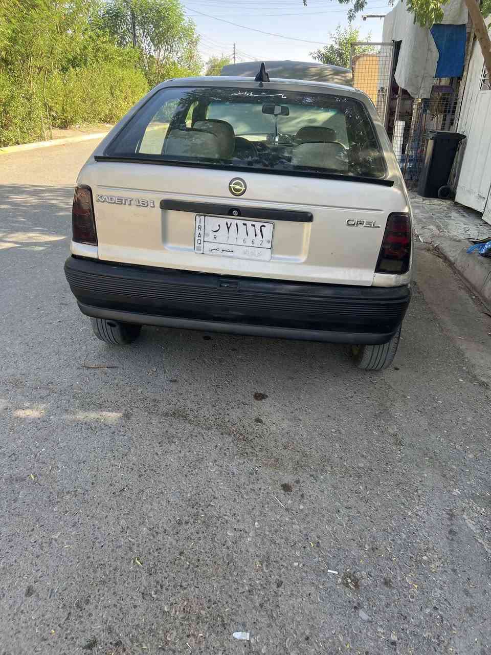 سلام عليكم كاديت موديل88  كير عادي كير ومحرك شرط دفتر بانزين بيها سنويه عضم عاج منتهيه 2023 السعر 22 الرقم ***********
