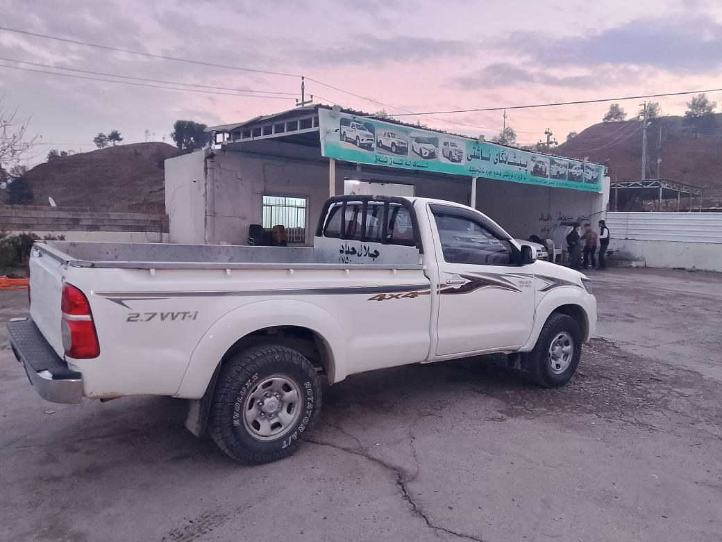 مەرزیە ٢٠١٤بێ سبوغ سەنەوی نوێیە گیرومکینە بە شەرت کەمیک تەزرەی هەیە تایە و ناوە بۆدی و تاقم پیشی تازەیە هەزەی نویە  سحری گونجاوە شوین تەق تەق 188$
***********
*********** أربيل, العراق
