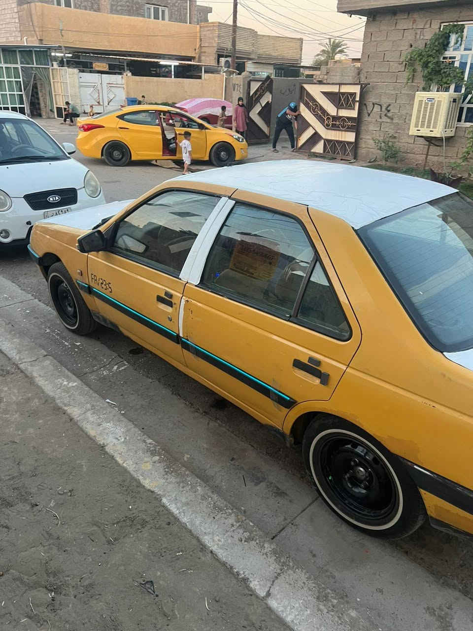 السلام عليكم بيجو جيل اكس بيهة الجاملغ صفحت العبري مبدل الامامي وبيهة خياسات معمرة مال الدوس دوشمة جديدة شاشة شادهة جديدة كير مكينة تبريد كلة جاهز مصفرة هية وغرامات ب28وبيهة مجال عنواني بغداد المدائن***********
