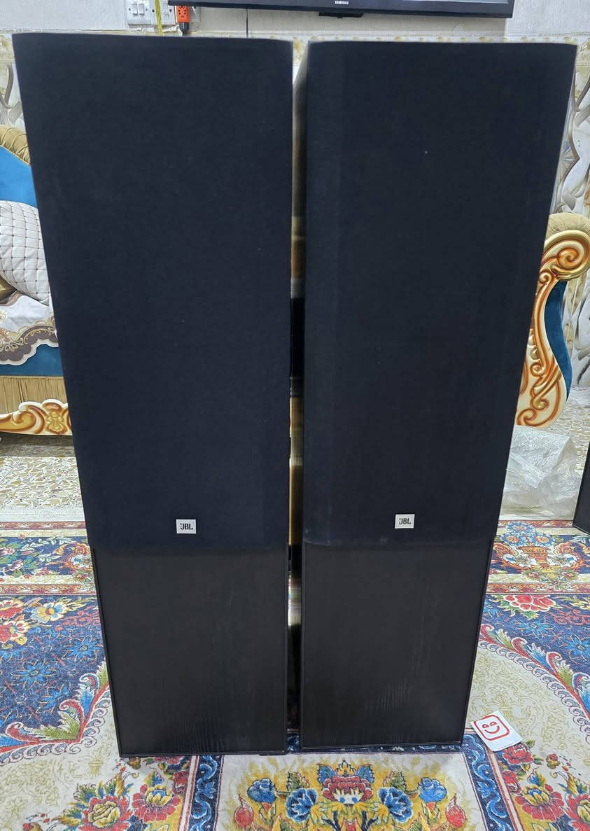 سماعات JBL MX1500 
 جي بي ال  اصلي نظيفات 
صنع في دينمارك 
4 اوم   125w    3Way.  للتك الواحد 
ارتفاع 90cm  عرض 25cm عمق 32cm
للتواصل على الخاص


**إذا كنت صاحب هذا الإعلان وتريد حذفه لأي سبب، رجاءا أرسل رسالة إلى الدعم الفني**