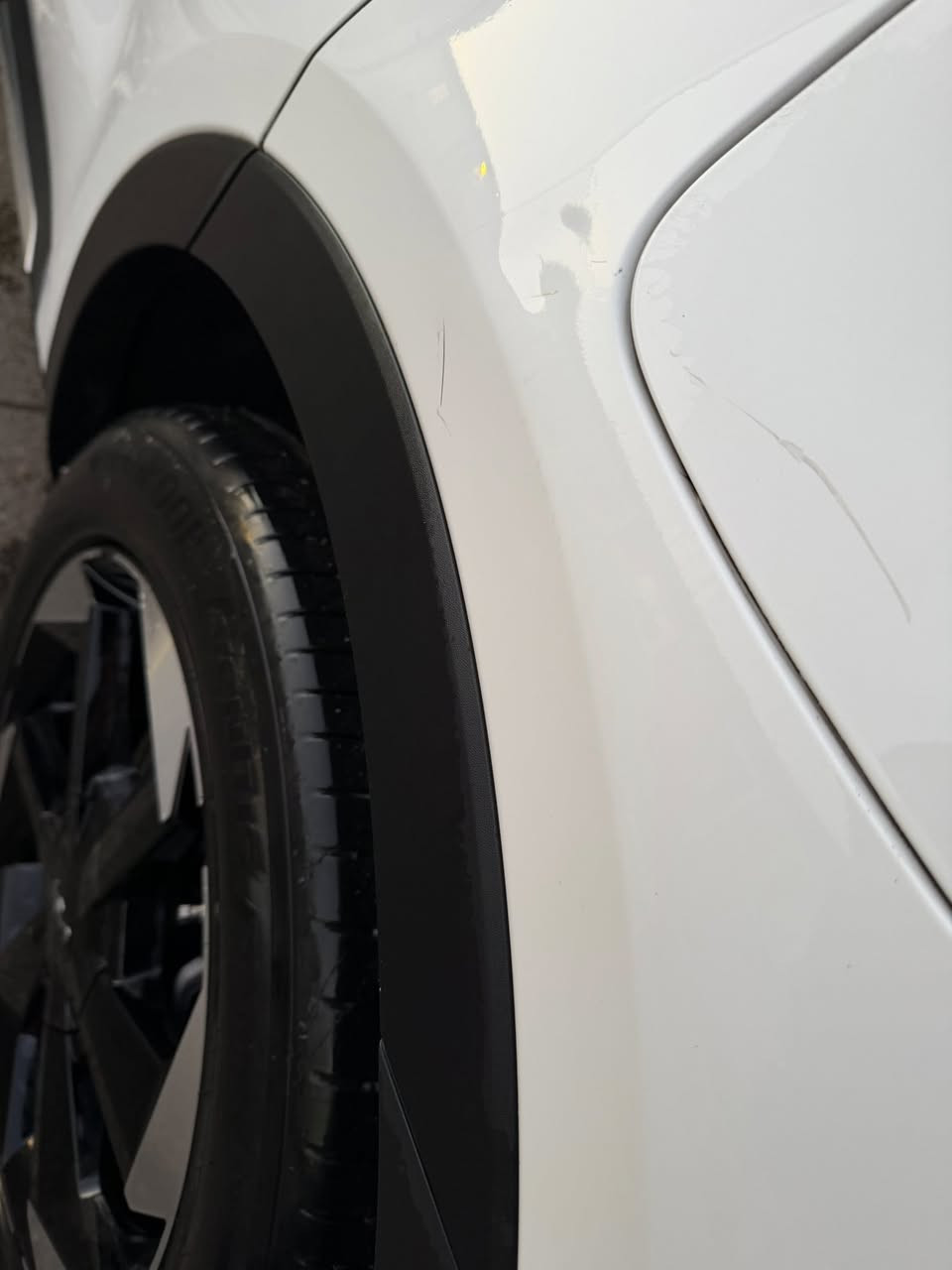 كيا سورنتو موديل ٢٤ خليجي

رقم بغداد

شركة باركود

ماشية 120 الف كيلو 

محرك 3500 / 6 

سيارة بدون تكحيل او صبغ او تعديل بارد

عده رصعه صغيرة جداً اسفل قبغ البانزين

 مواصفات السيارة

ويل ١٩

كراسي كهرباء 

كير ماوس

جنطة كهرباء

شاحن وايرليس

داتا شو 

اوتو هولد 

٧ راكب

تبريد ٣ قطع

وبقية المواصفات المعروفة

العنوان بغداد / الخضراء

السعر 298

الاستفسار 

***********
