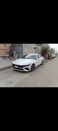 الانترا موديل 24 نص مواصفات  مواصفات...... محرك 2000 شاشه ايباد بصمه ت...