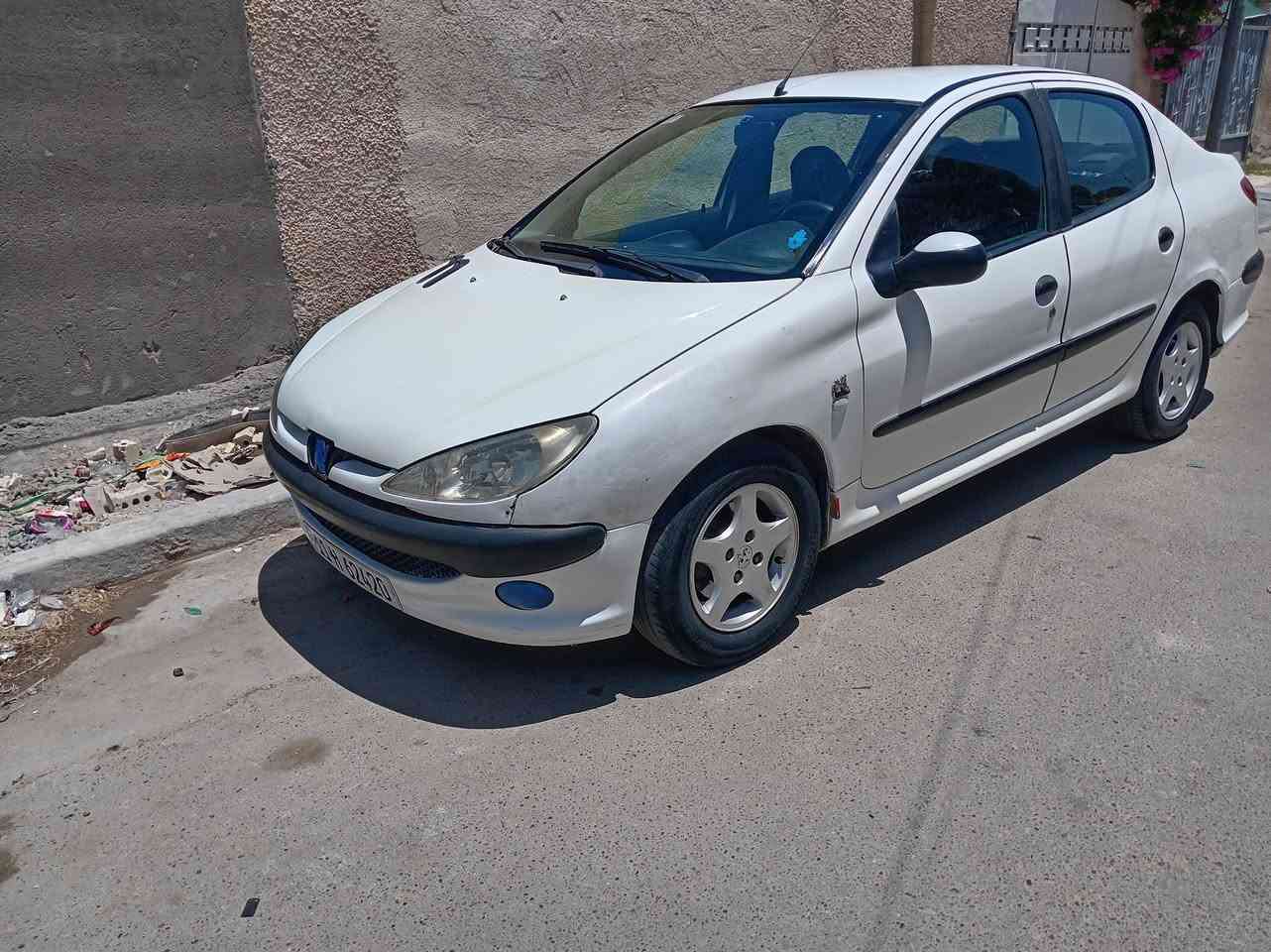 بيجو 206اوتماتيك موديل 2009رقم بغداد السعر 46مكان السياره بغداد حي الجهاد السياره نضيفه (***********)

