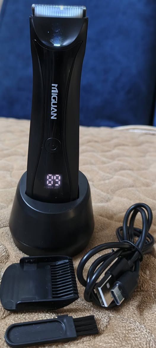 مكينة للمناطق الحساسة شفرات من السيراميك يعني ما تجرح و لا تسوي حساسية شحنهة تايب سي سريع بطارية درجة اولى و ما تصرف شحن و بيها شاشة لمعرفة نسبة الشحن مع كافة الملحقات السعر 12 ألف مع العلم سعرها بالسوگ ب٢٥ الشراي يجي خاص


**إذا كنت صاحب هذا الإعلان وتريد حذفه لأي سبب، رجاءا أرسل رسالة إلى الدعم الفني**