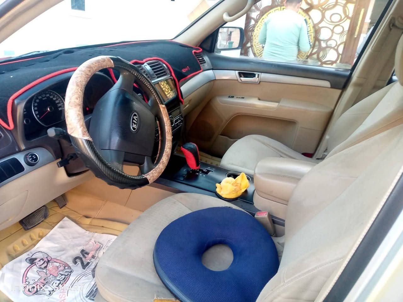 السلام عليكم للبيع أو المراوس ب أحدث مهافي 2010للبيع مكفولة كفالة عامة رقم بغداد بسمي ألون سلفر صدر أمامي خلفي جديد تايرات جدد تبريد تدفئة شادة جديد محرك 3800 كير مكينة كفالة السعر ب 128وبيها مجال للاستفسار اتصل علة راعيهة ***********
