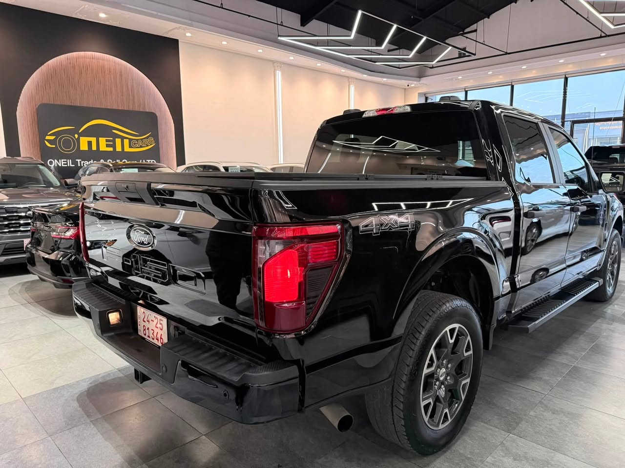 Ford F150 2024
فورد اف 150 
موديل 2024
ماشية 31 ميل
محرك 6 سلندر 2.7
باب طويل بودي قصير
سيارة بدون صبغ مثل كلين حتا دعاميات بدون صبغ
كير محرك كهربائيات بشرط مكفول و ما مفتوح
مواصفات stx دبل اكسل 4*4

سعر 325 بيها مجال 

***********
***********

