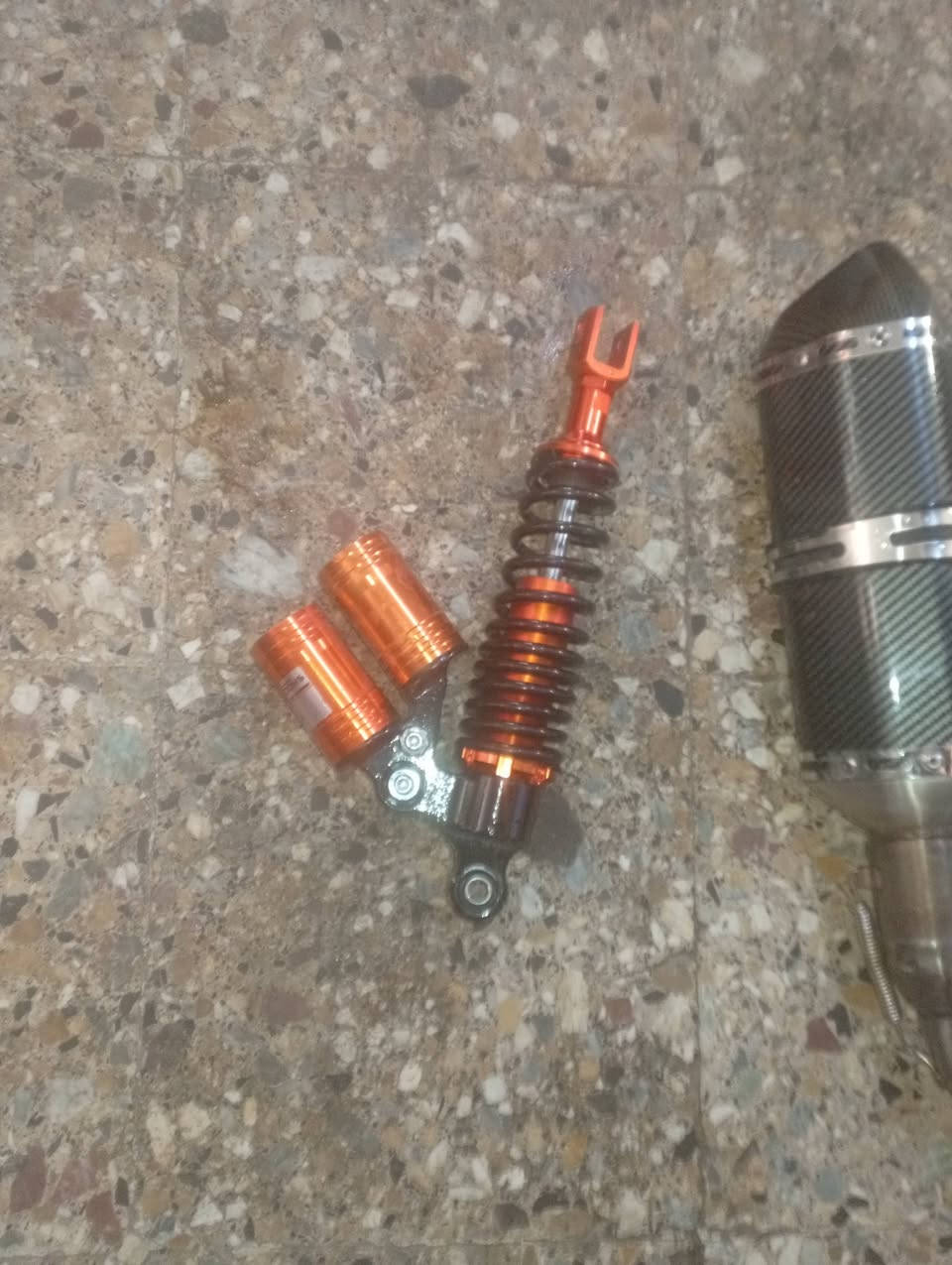 سلام عليكم
غراض ماكس عدله 120
ويل أمام عنكبوت ازرق 35 هوا ولتاير السعر قفل
ويل خلفي عنكبوت ازرق 35 هوا ولتاير السعر قفل 
وتيرات سوبر جلتين إصليات

دبل خلفي ابو الغاز ابو علبتين غاز قفله سعر 20 قفل

صلنصه ام كربون بيها كاتم بس البرغي مال الكلام ضايع 25 قفل السعر لاشوفه هيج محتركه ترا جانت مشدوده على دراجه مبرمجه
غراض ولله نضاف ولله أضن مشهدن أكثر من شهر وبعت الدراجه

لرقم ***********
