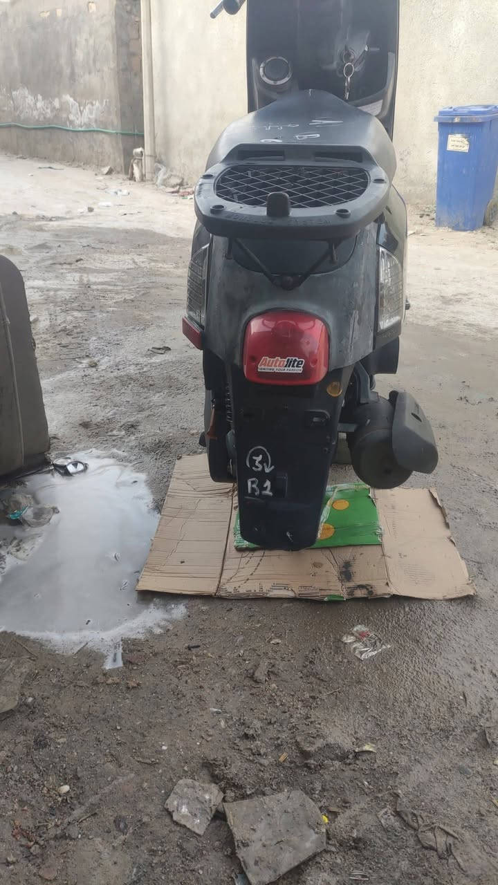 دراجه بوليس نوزل دراجه رنبه طالعه 25/1/2026دراجه كفاله رقم واحد ويا المحرك متواجد واتساب على هذا الرقم ***********مكاني بصره 5ميل السعر مليون وميه وخمسين
