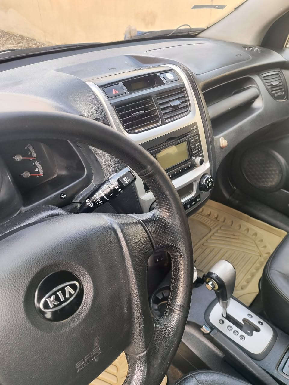 سياره سبورتج مكرك گاز بدون رقم جديد اتصل *********** مكانها الشرقاط سعر 35
