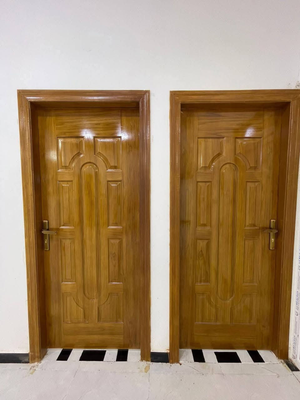 ✨ بيت الخشب ✨
🚪 تفصيل وفتح وشد أبواب خشب 
🔹 صبغ – تركيب – صيانة
🔹 شغل نظيف وضمان جودة

📍 البصرة – قضاء المدينة
📞 ***********

🔧 نجيك لحد البيت ونخلص شغلك بأسرع وقت ✨
