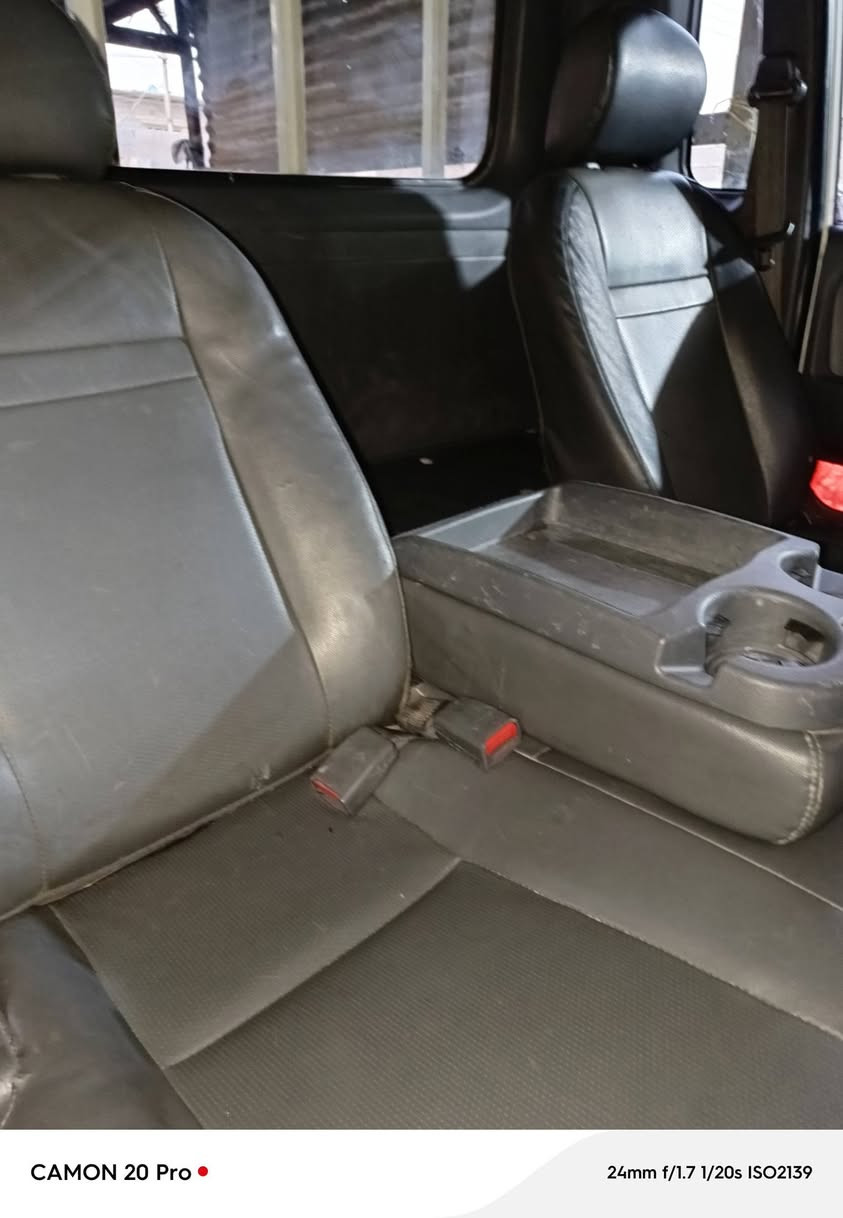 السلام عليكم كيه للبيع سبلاين مكينه و كير حاويه مكفولة كفالة عامه سياره جديده قطره صبغ مابيهه موديل 2012 رقم بغداد نكليزي سعر 130مكاني بغداد اتصل ***********
