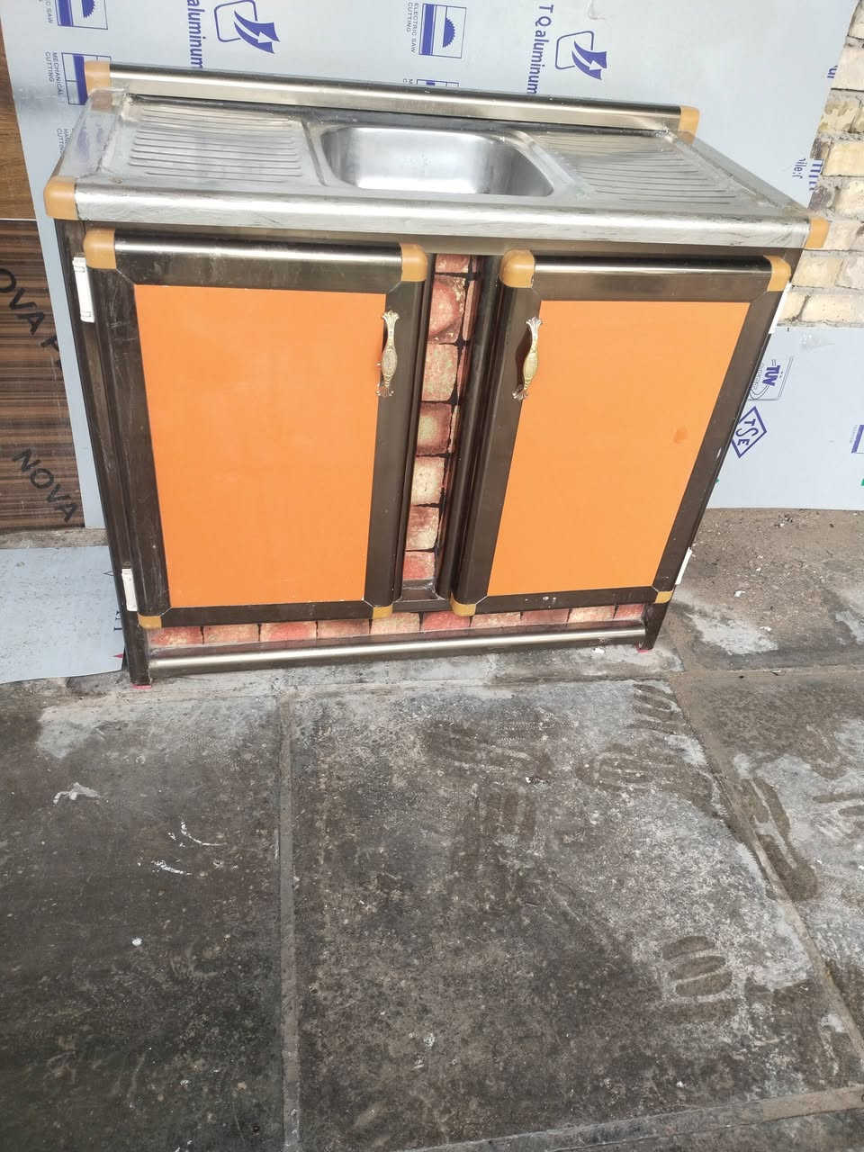 السلام عليكم سندي مستخدم متى السعر على رقم التلفون ***********
